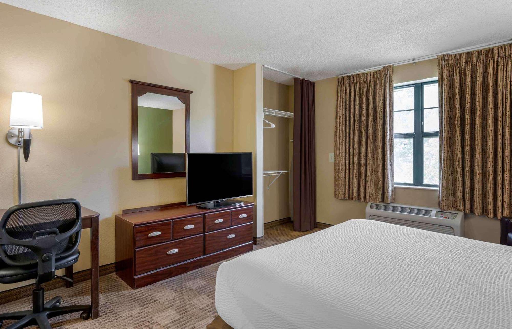 Extended Stay America Suites - Santa Barbara - Calle Real Goleta Εξωτερικό φωτογραφία